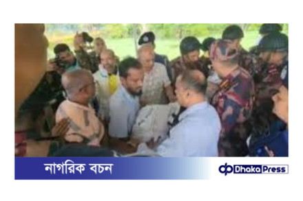 ফেনীর বন্যাদুর্গতদের পাশে স্বরাষ্ট্র উপদেষ্টা