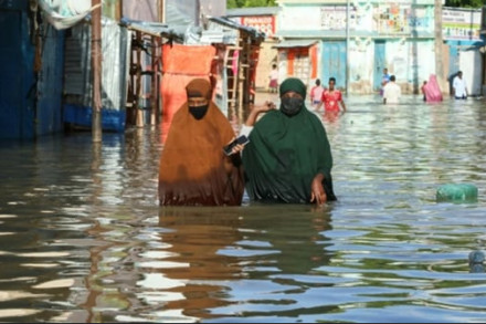 সোমালিয়ায় বন্যায় ২ লাখ মানুষ বাস্তুচ্যুত