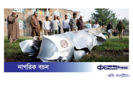 পাকিস্তানের দাবি: ভারতের পাঁচ যুদ্ধবিমান ভূপাতিত, উত্তেজনায় যুদ্ধাবস্থা