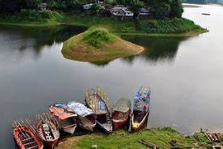 কাপ্তাই হ্রদে পানিস্বল্পতায় কমে গেছে বিদ্যুৎ উৎপাদন