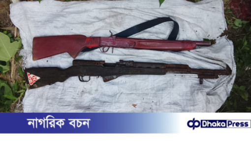 নরসিংদীর রায়পুরায় মসজিদসংলগ্ন জঙ্গল থেকে অস্ত্র উদ্ধার