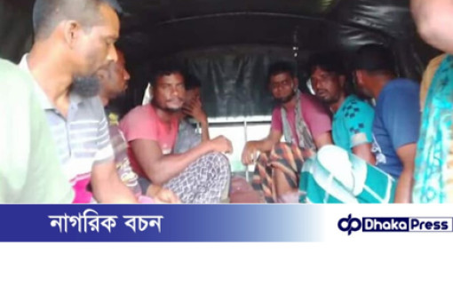 সুন্দরবনে অবৈধ মাছ শিকারে আটক ৮ জেলে