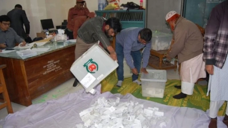 ঢাকার কোন আসনে কারা জয়ী, কত ভোটের ব্যবধানে