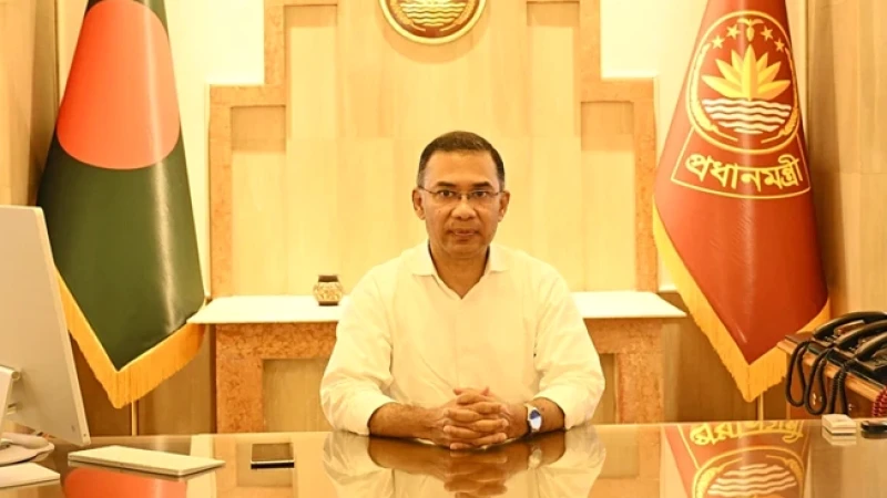 সড়ক থেকে ব্যানার দ্রুত অপসারণের নির্দেশ প্রধানমন্ত্রীর