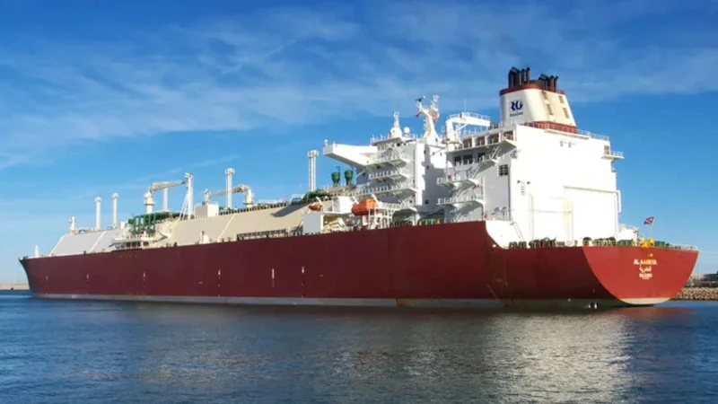 যুদ্ধের আগমুহূর্তে হরমুজ পেরিয়ে চট্টগ্রামে ১৫টি জাহাজের স্বস্তির নোঙর