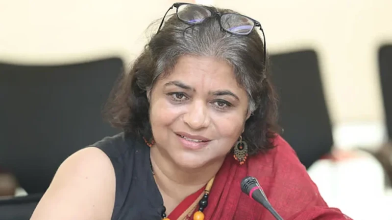 নারীর ওপর সহিংসতা বন্ধের আহ্বান সারা হোসেনের