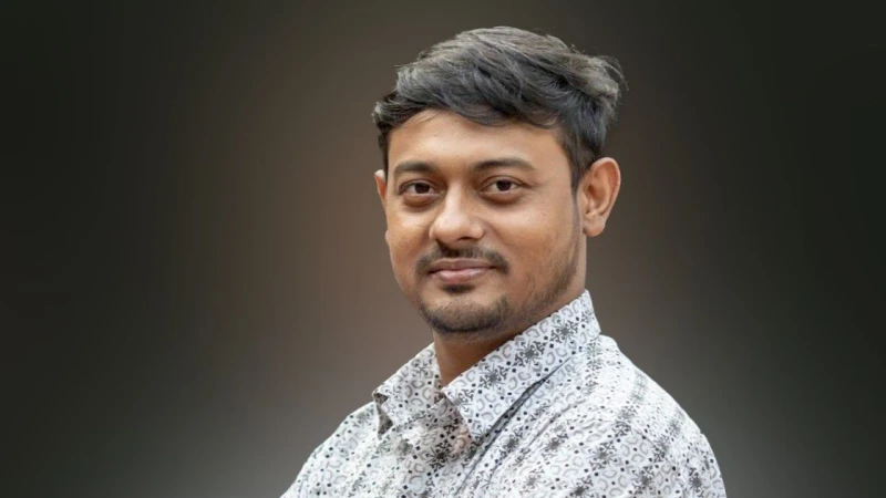 নাসীরুদ্দীন পাটওয়ারীর বিরুদ্ধে মামলার আবেদন