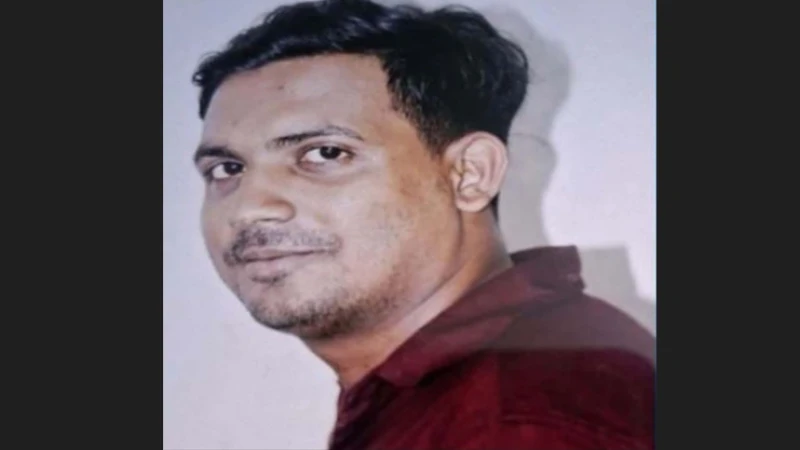 ফেসবুকে বিদায়ী স্ট্যাটাস দিয়ে না ফেরার দেশে যশোরের মুন্না