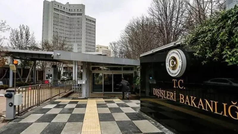 তুরস্ক তাদের নাগরিকদের ইরাকে অপ্রয়োজনীয় ভ্রমণ না করার পরামর্শ দিয়েছে