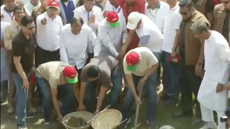 খাল খনন কর্মসূচির উদ্বোধন করলেন প্রধানমন্ত্রী তারেক রহমান