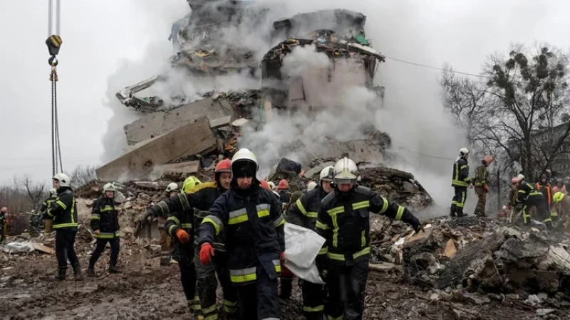 রুশ হামলায় ইউক্রেনে নিহত ৪