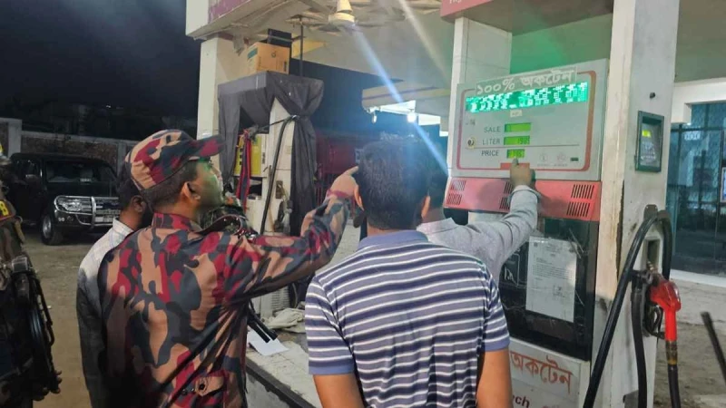 গাজীপুরে মজুত করা ৩৪ হাজার লিটার জ্বালানি তেল জব্দ