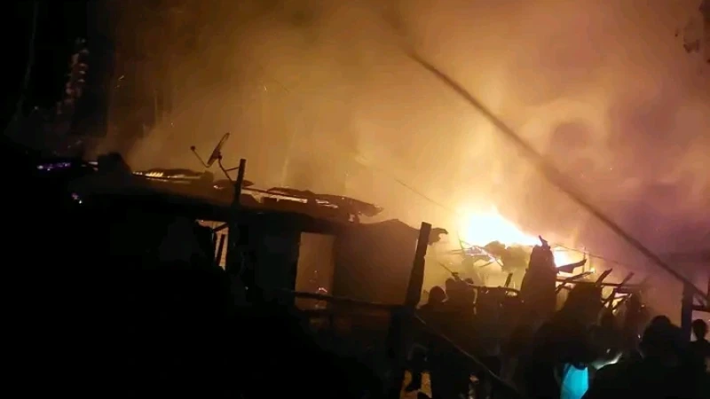 চট্টগ্রাম ইপিজেডে আবারও আগুন, ৬ মাসের ব্যবধানে একই কারখানায় অগ্নিকাণ্ড