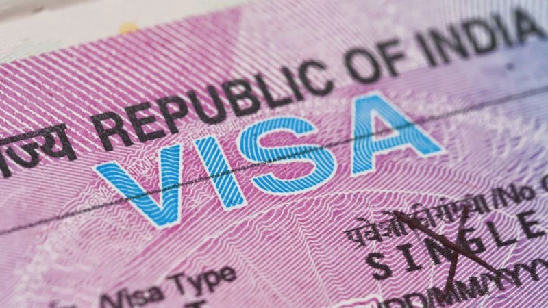 আগামী সপ্তাহ থেকে বাংলাদেশিদের জন্য ভিসা চালু করছে ভারত