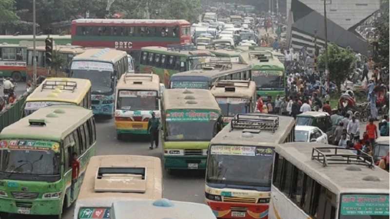 বাস ভাড়া না বাড়াতে মালিক সমিতির কঠোর নির্দেশ