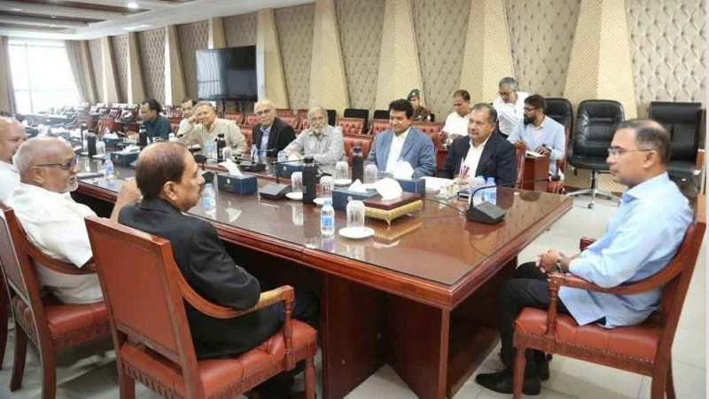 গণমাধ্যমের স্বাধীনতায় হস্তক্ষেপ না করার আশ্বাস প্রধানমন্ত্রীর