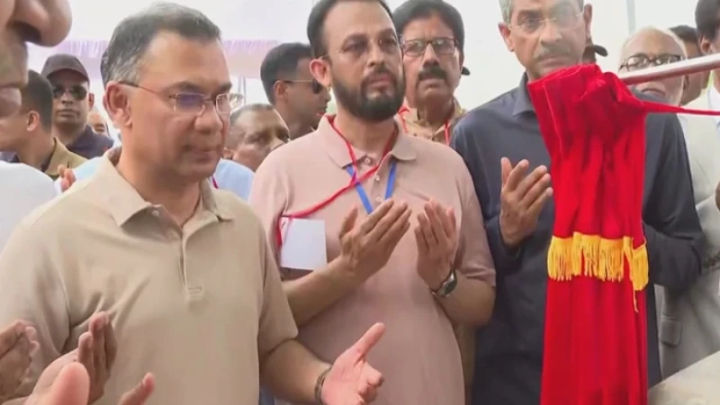 বাবার স্মৃতিবিজড়িত শার্শার উলসী খাল পুনঃখনন করলেন প্রধানমন্ত্রী