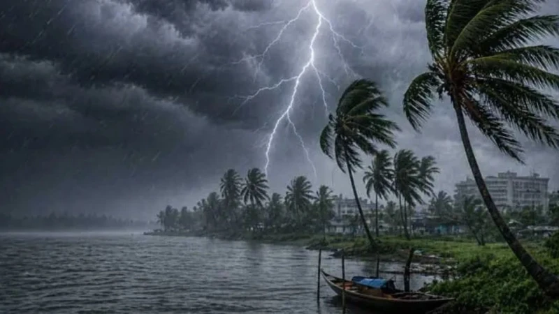 ১৭ অঞ্চলে ঝড়-বৃষ্টির শঙ্কা, নৌবন্দরগুলোতে সতর্কতা জারি