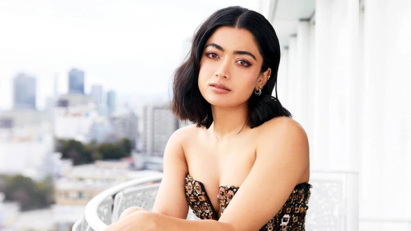 বিশ্বমঞ্চে সঞ্চালকের ভূমিকায় রাশমিকা মান্দানা