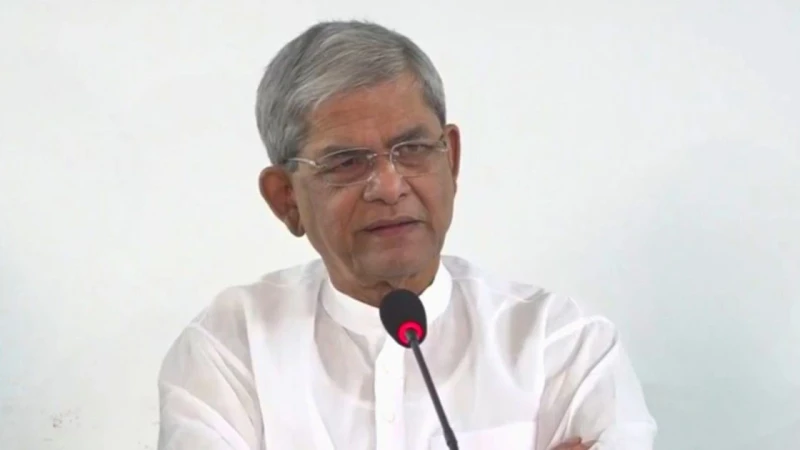 সরকারের ভেতর যতই ঢুকছি আতঙ্কিত হচ্ছি