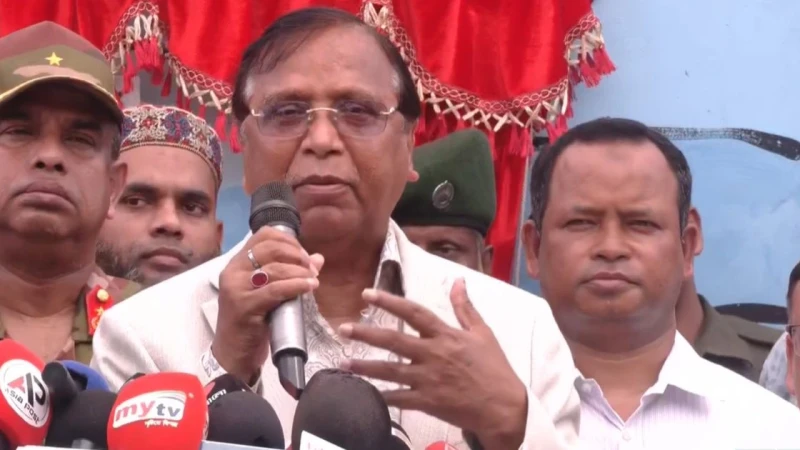 সরকারের অগ্রগতি দেখে হতাশায় ভুগছে জামায়াত