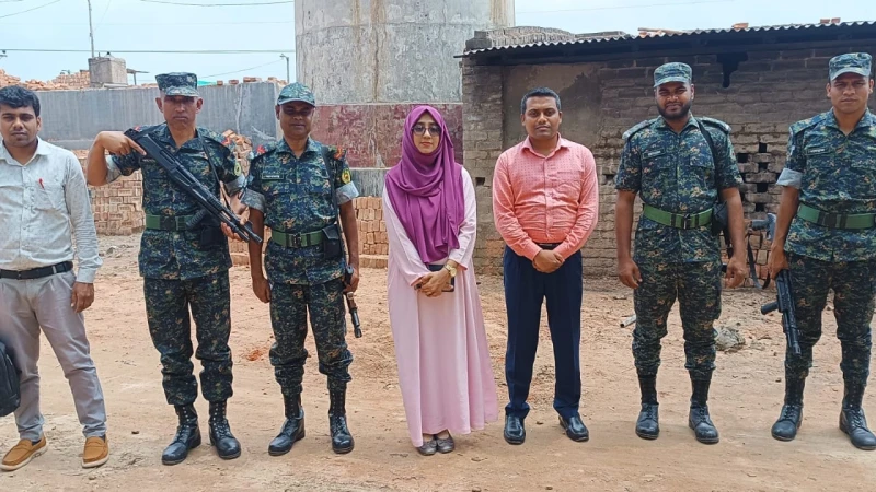 নওগাঁর রানীনগরে অবৈধ ইটভাটায় মোবাইল কোর্ট, ৩ লাখ টাকা জরিমানা