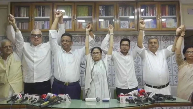 ভোটে হারিনি, পদত্যাগ কেন করব: মমতা