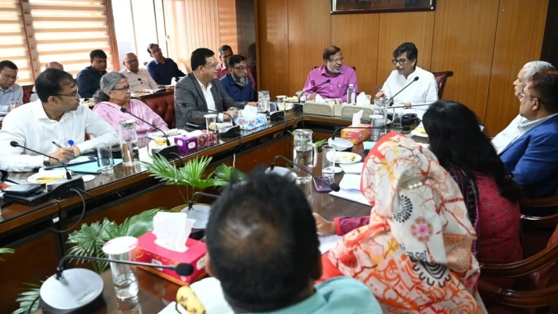 সরকার ঘোষিত কর্মসূচি বাস্তবায়নে স্বচ্ছতা নিশ্চিত করতে হবে