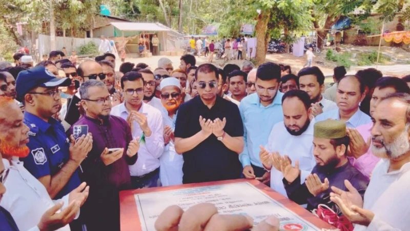 চট্টগ্রামের পটিয়ায় শ্রীমাই খালে ১৩৩ কোটি টাকার হাইড্রোলিক এলিভেটর ড্যাম প্রকল্পের কাজ উদ্বোধন