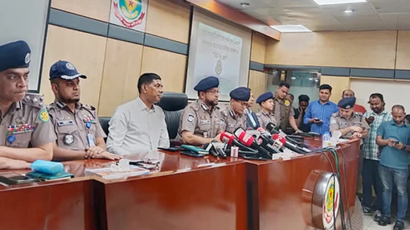 অপরাধীর রাজনৈতিক পরিচয় দেখা হবে না : ডিএমপি কমিশনার