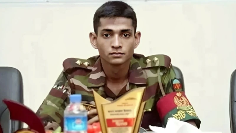 লেফটেন্যান্ট তানজিম হত্যা মামলায় ৪ জনের মৃত্যুদণ্ড