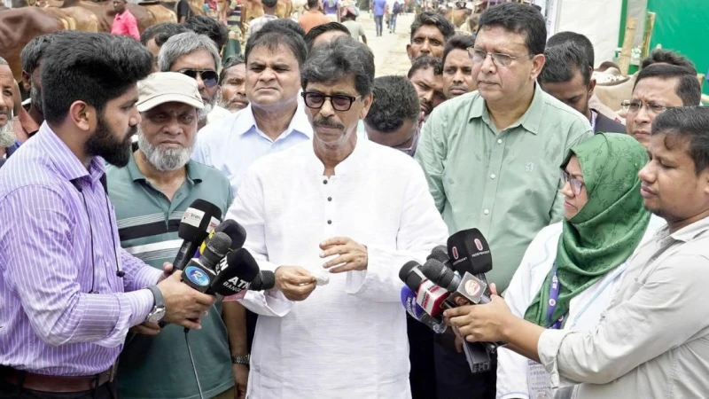 নিরাপদ হাট ব্যবস্থাপনা ও জাল টাকা প্রতিরোধে সর্বাত্মক ব্যবস্থা রয়েছে