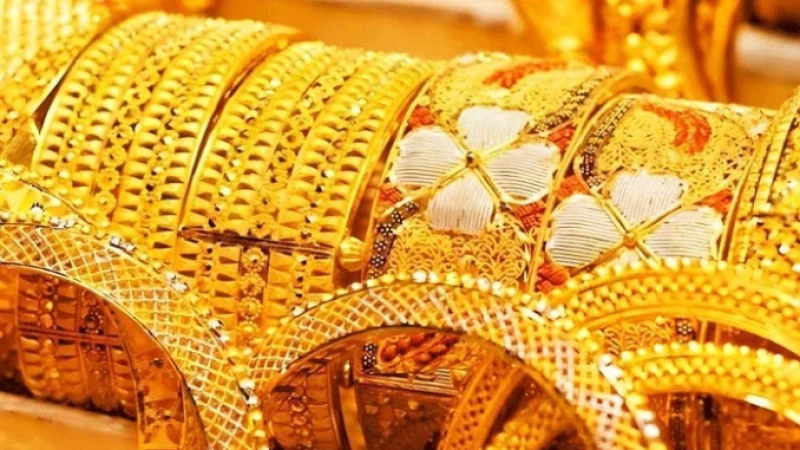 স্বর্ণের দাম ভরিতে কমলো আরো ৩ হাজার টাকা