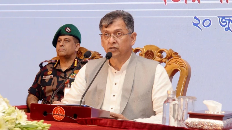 সীমান্ত নিরাপত্তায় প্রযুক্তিগত সক্ষমতা ও পেশাদারিত্ব বজায় রাখতে বিজিবিকে স্বরাষ্ট্রমন্ত্রীর নির্দেশ