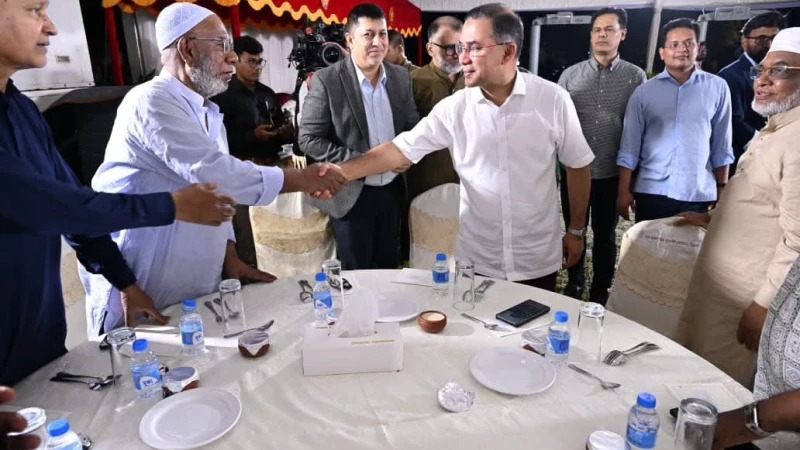 প্রধানমন্ত্রী তারেক রহমানের সঙ্গে রাজনৈতিক নেতাদের সৌজন্য সাক্ষাৎ