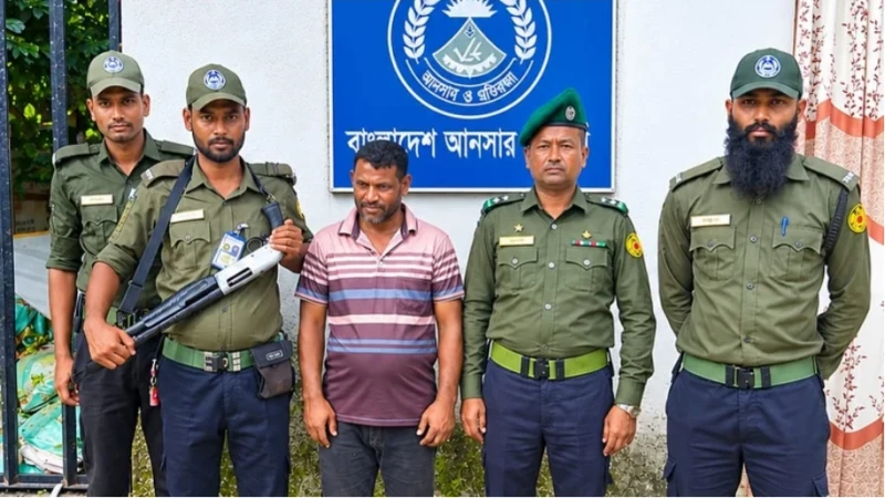 মিরপুর বিআরটিএতে ভ্রাম্যমাণ আদালত, দালালের তিন মাসের কারাদণ্ড