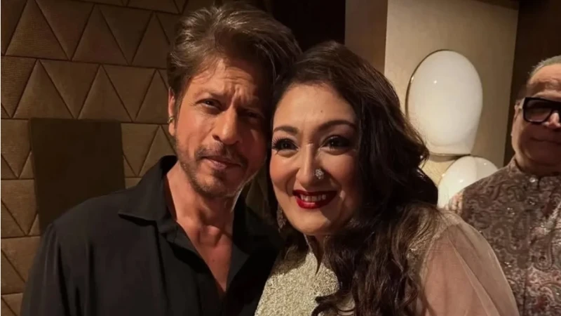 বিচ্ছেদের গুঞ্জনের মাঝেই শাহরুখকে নিয়ে সুনীতার মন্তব্য