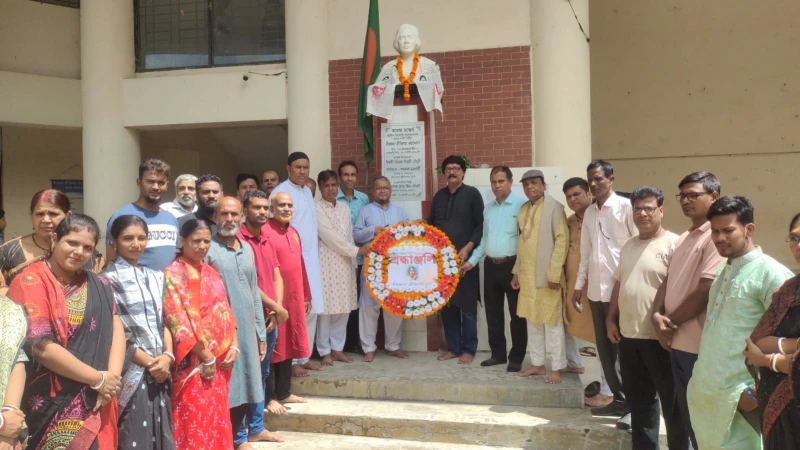 পটিয়ায় বীরকন্যা প্রীতিলতার ৯৪তম আত্মাহুতি দিবস পালিত