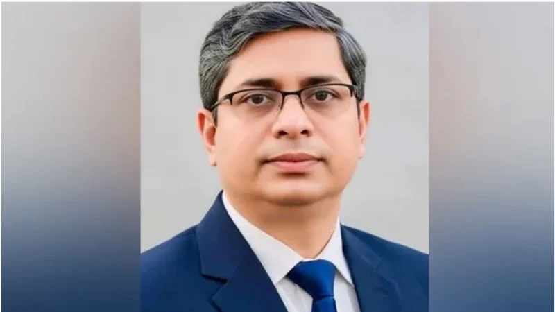 সারের সংকট নেই, কৃত্রিম সংকট তৈরি করা হয়েছে: স্থানীয় সরকার প্রতিমন্ত্রী