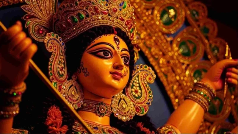 দুর্গাপূজায় মিলবে টানা ৫ দিনের ছুটি