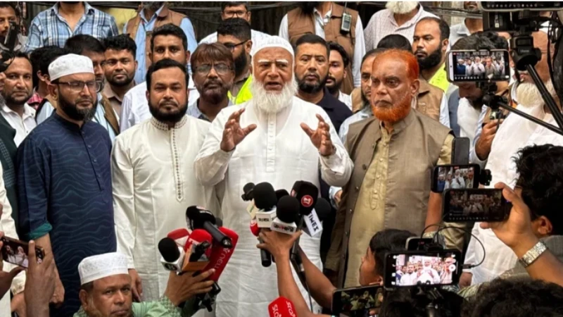 ফুটপাত দখলমুক্ত করার পাশাপাশি হকারদের বিকল্প ব্যবস্থা চান শফিকুর রহমান